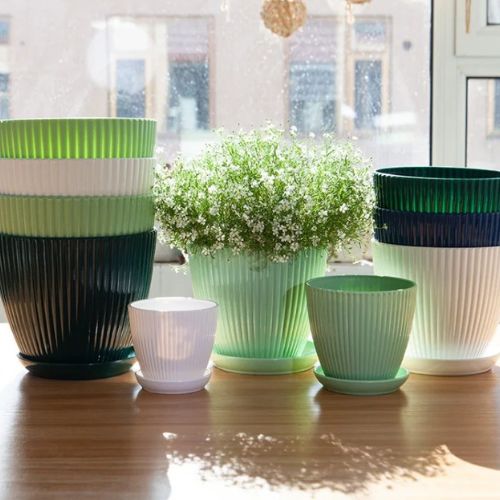 Pot-en-plastique-différent-formats
