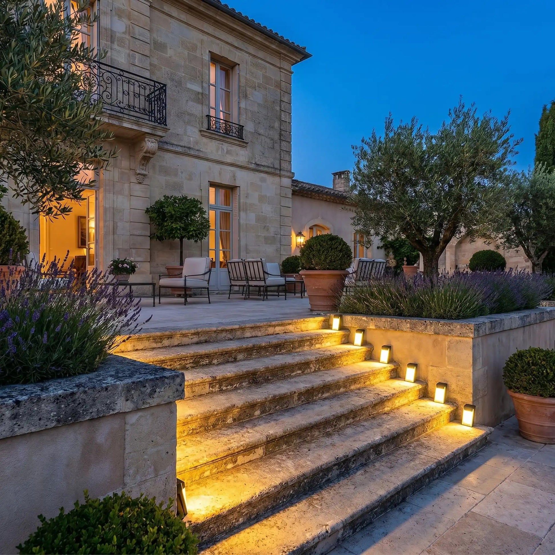 eclairage-terrasses-exterieures-quatre-lampes